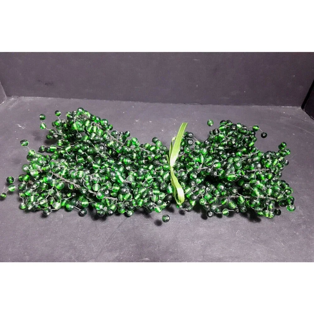 pottery barn green pepperberry garland 5ft